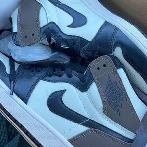 NWT Jordan Nike high tops